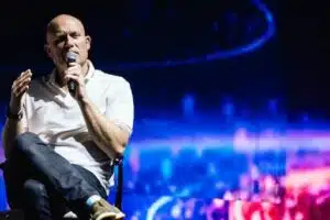 ישראל מוותרת על המירוץ למודלי שפה: “נתמקד בפתרונות AI לעולם האמיתי”